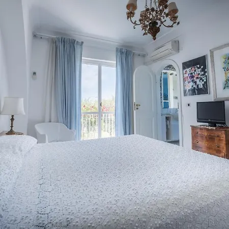 Domenicanda Villa Capri