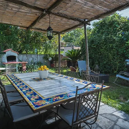 Domenicanda Villa